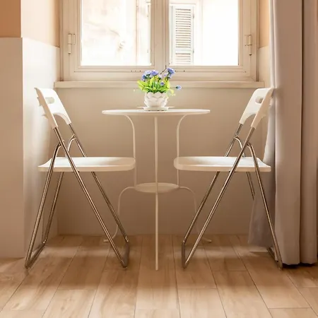 Domus Porta Angelica Guest house 3*