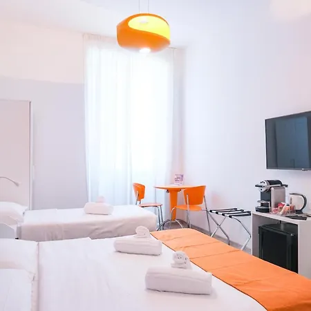 Guest house Viale Giulio Cesare 2*