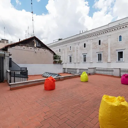 Apartment Cancelleria Rooftop Garden *