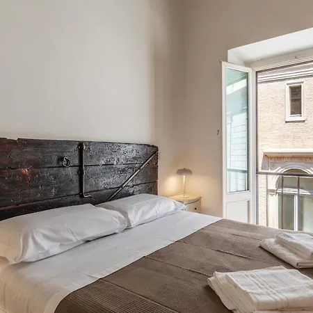 Cancelleria Rooftop Garden Rome