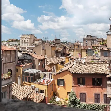 Cancelleria Rooftop Garden Rome