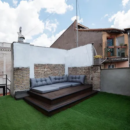 Apartment Cancelleria Rooftop Garden *