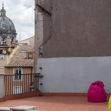 Cancelleria Rooftop Garden Apartment Rome