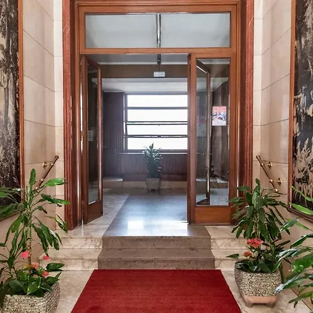 Merulana Ferienhaus *