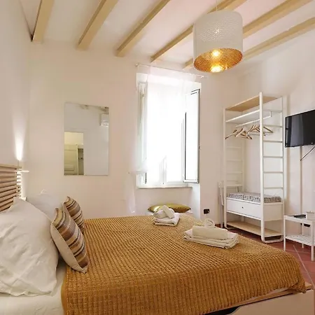 Blu Flamingo Trilussa Apartment *