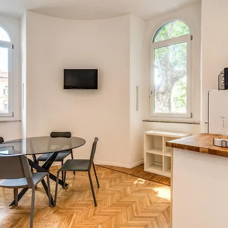 Appartement V E N E R E