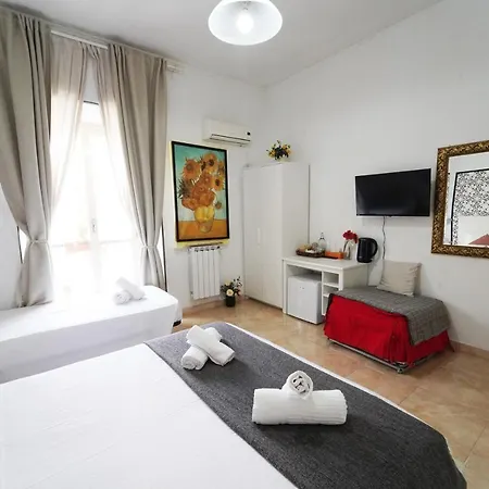Cicero Center Guest house 3*