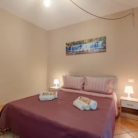 Casa Con Balcone Vista Campagna Free Netflix *