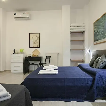 Lorenzo's Vatican Apartment *