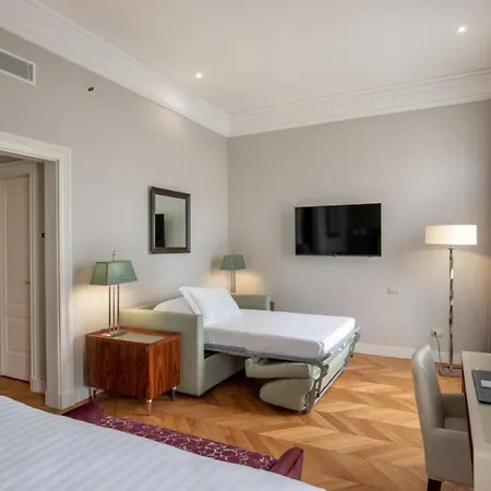 Hotel Rose Garden Palace By Omnia