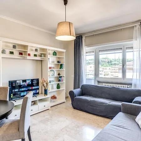 Holydom71 Apartman Róma
