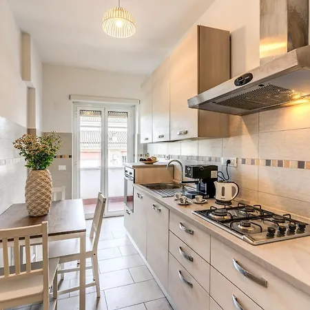 Apartman Holydom71 *