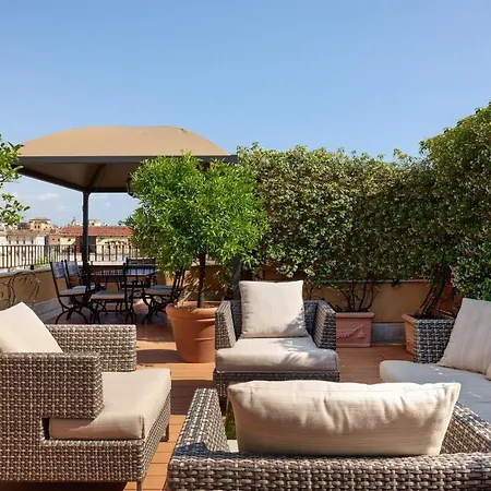 Hotel Degli Artisti 4*