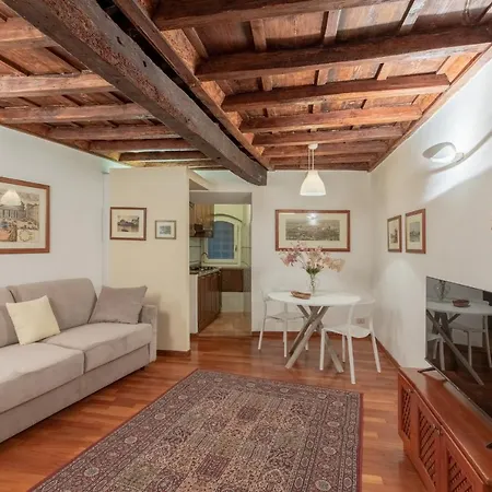 Iflat Comfy In Campo De' Fiori Apartment Rome