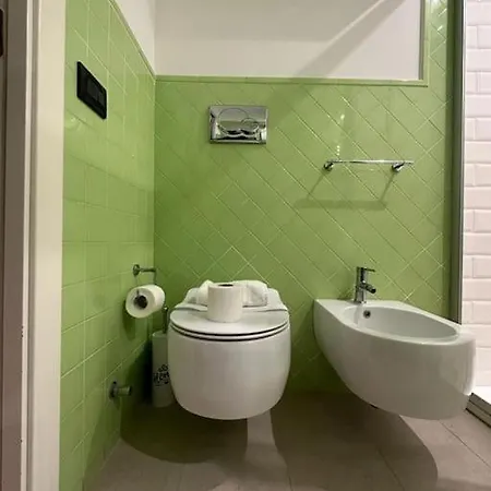 Casa Del Borgo Elegant 200 M From The Vatican 8/pax Apartment