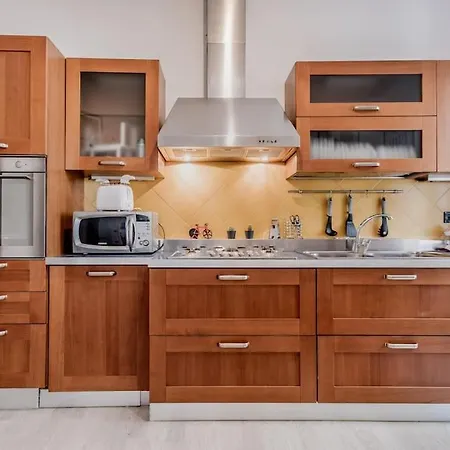 Apartment Casa Del Borgo Elegant 200 M From The Vatican 8/pax Rome