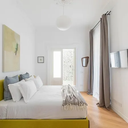 Iflat Elegance And Comfort In Monti Apartment Rome