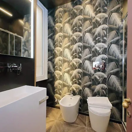 Ych-butterfly Flat Close Trevi Fountain Apartament
