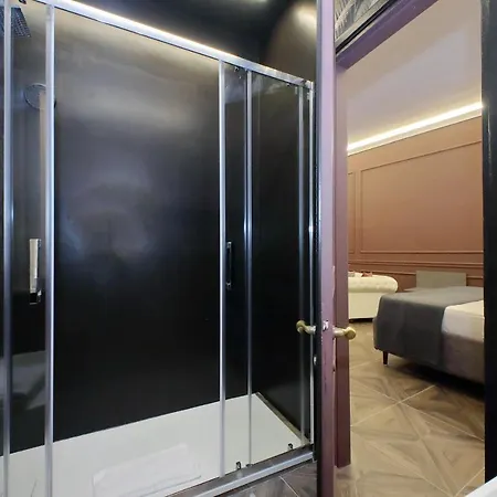Ych-butterfly Flat Close Trevi Fountain Apartament Rzym