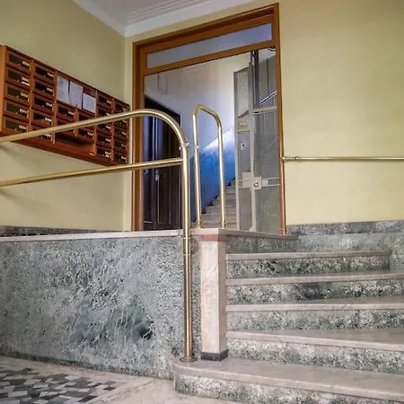 Apartamento Beautiful Penthouse With Terrace Near The Centre Roma