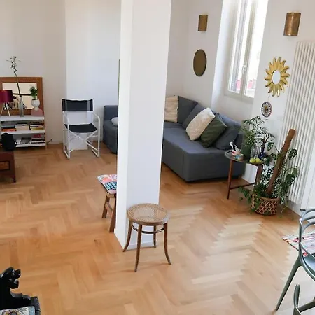 Apartamento Beautiful Penthouse With Terrace Near The Centre