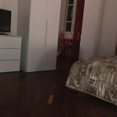 Dama Domus Apartment *