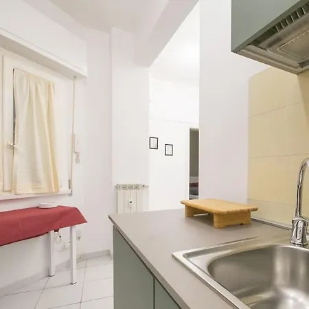 Apartment When In Rome, Like Romans Do *