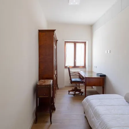 Apartament - Ruins House - 750m From The Metro Station Rzym