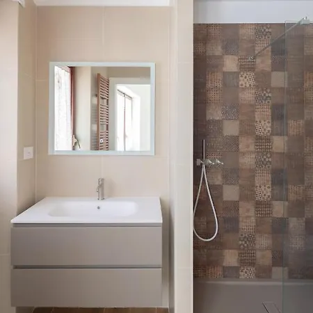 Apartament - Ruins House - 750m From The Metro Station Rzym