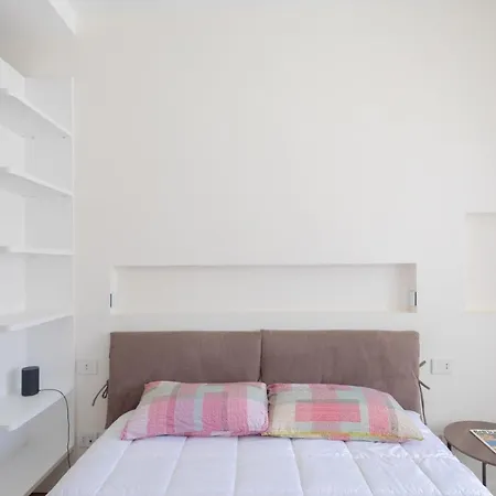 Apartament - Ruins House - 750m From The Metro Station