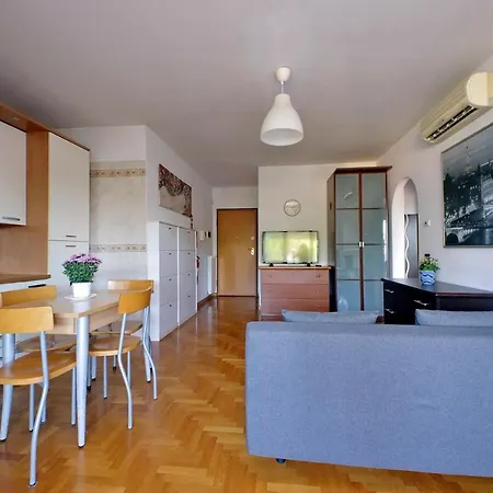 Crisafulli Appartamento Roma