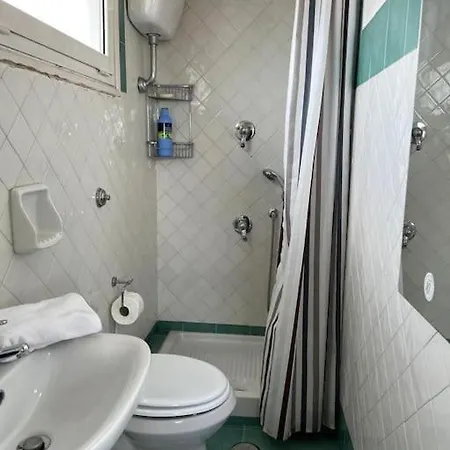 Con Ampio Terrazzo Apartment *