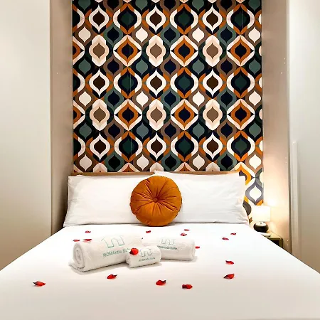 Apartment Luxury House & Secret Garden - Strategic Location, 100m To Metro B *