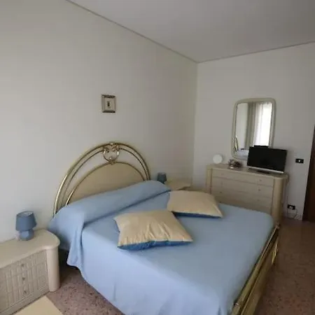 Apartment Pochi Passi Da San Pietro Metro A Cipro *