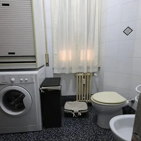Pochi Passi Da San Pietro Metro A Cipro