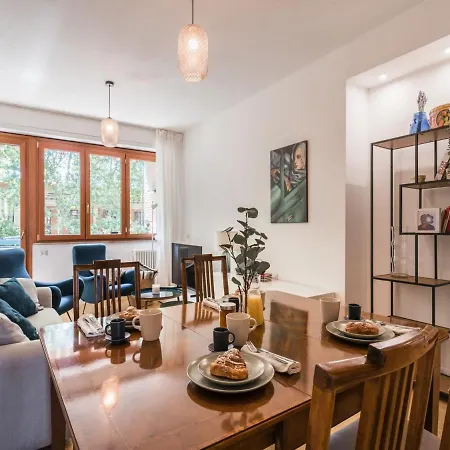 The Rent - In Trastevere Area * Rome