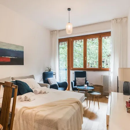 The Rent - In Trastevere Area Apartment