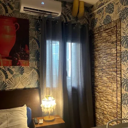Magenta House בית הארחה