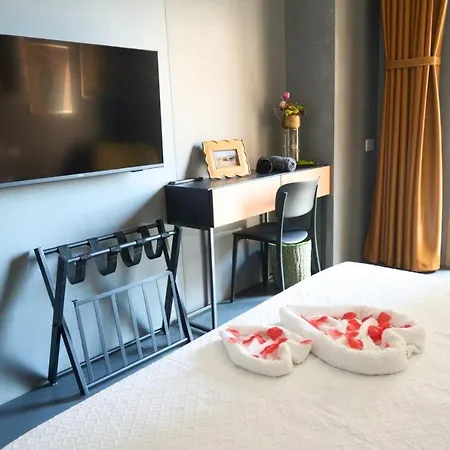 Trastevere Boutique With Gym And Steam Shower Appartamento *