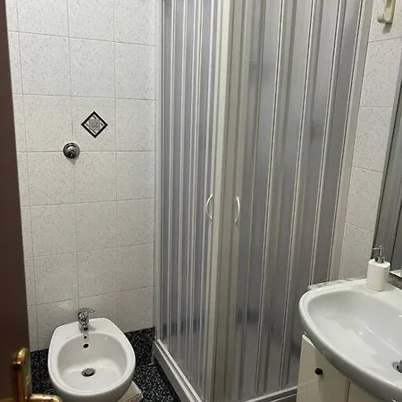 Pochi Passi Da San Pietro Metro A Cipro Apartment *