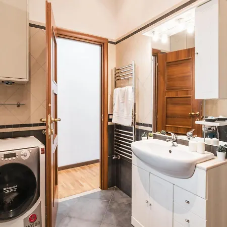 The Rent - Three-bedroom In Porta Maggiore Area Daire *