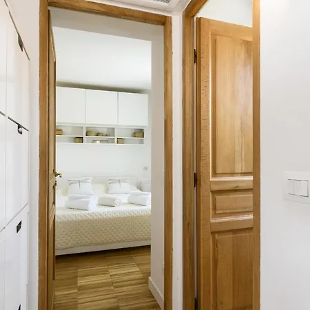 Appartement Rooftop Porretta Citta Giardino Check-in From 3 Pm To 10 Pm