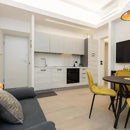 Solferinonove Apartment
