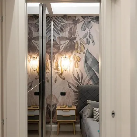 Solferinonove Apartment *