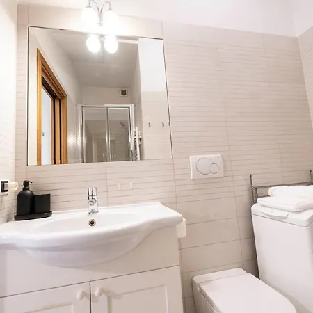 Apartment Ibernesi 23 - Fori Imperiali *