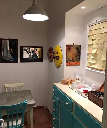A Casa Di Giallo