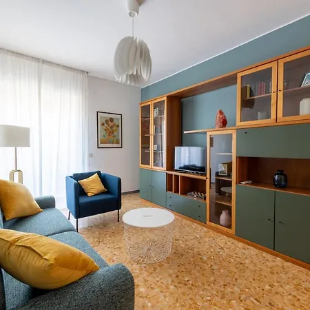 Apartment Casa Tripolitania Rome