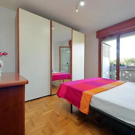 Apartment Crisafulli