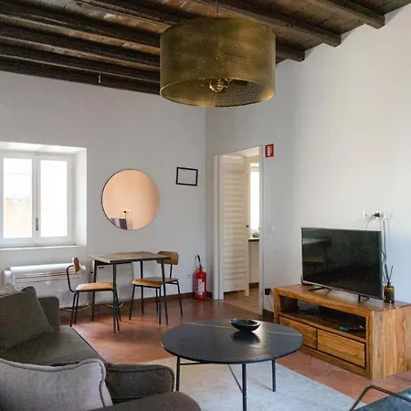 Cozy Flat Near Castel S. Angelo * Rome