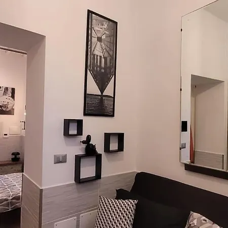Trastevere Gallery Apartman